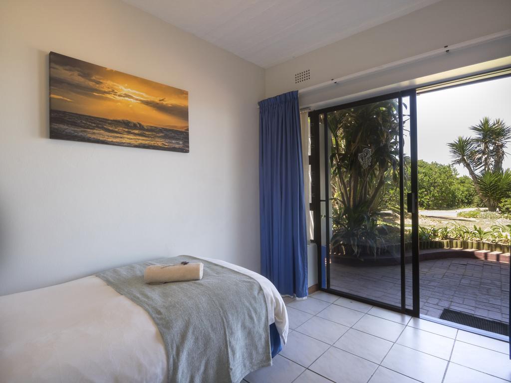 Shining Waters Guest House Wilderness Room photo
